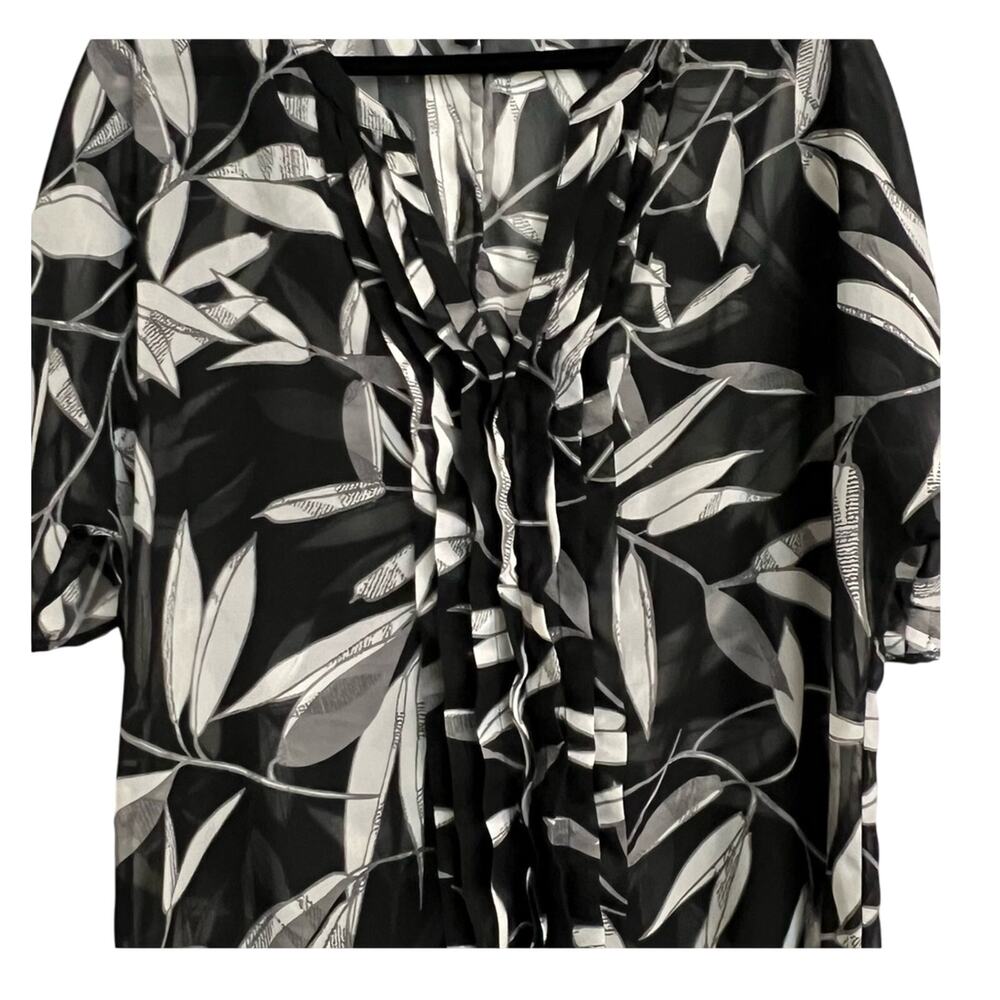 Banana Republic Chiffon Leaf‎ Print Blouse - Size Large